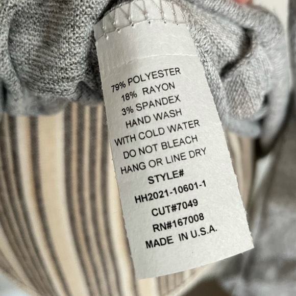 Women's 'MAMA' Camo Print Comfy Hoodie XL NEVER BEEN WORN - Picture 9 of 9